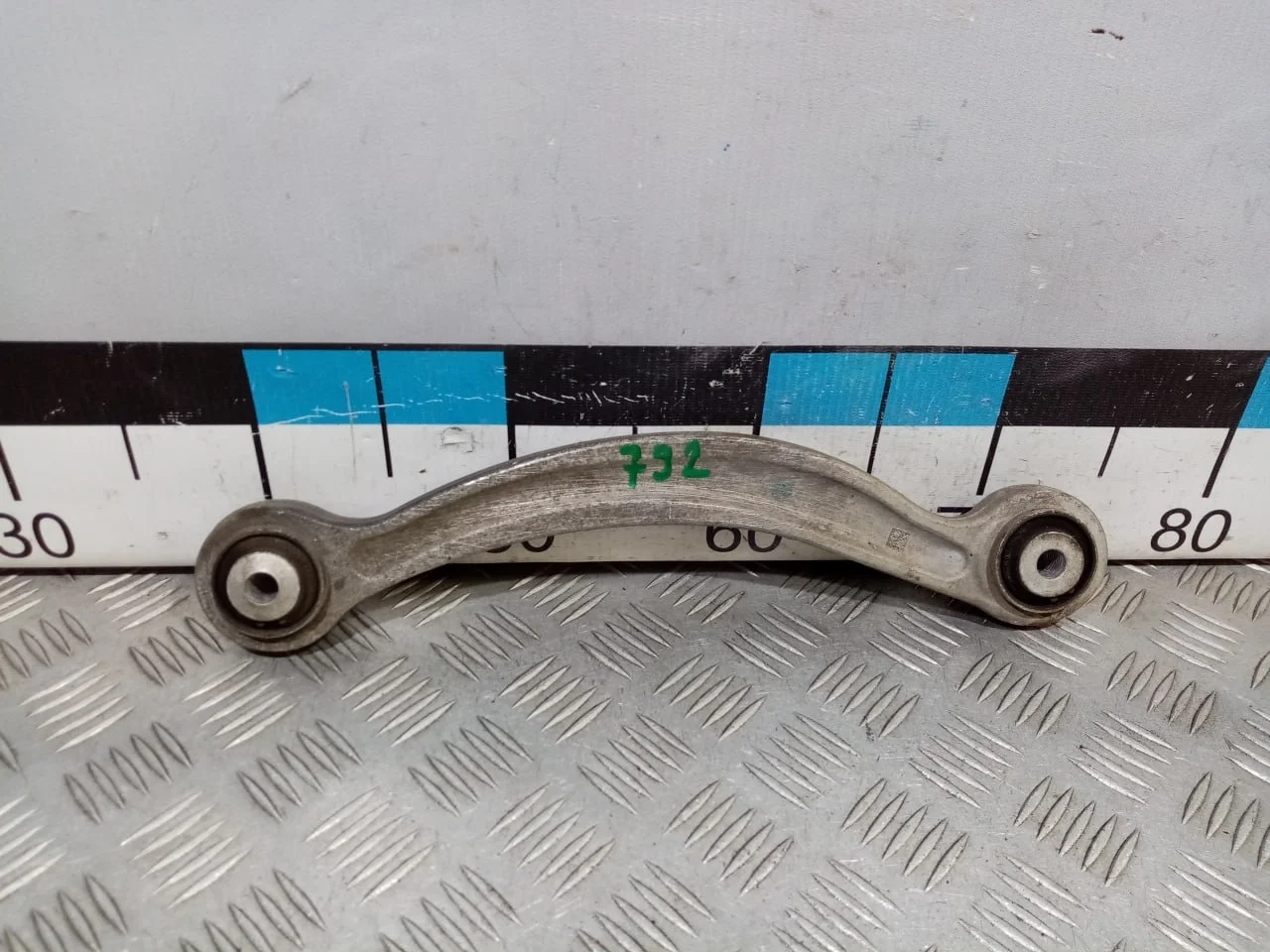 [Б/У] Тяга задняя верхняя левая [Код: 00541719 ]