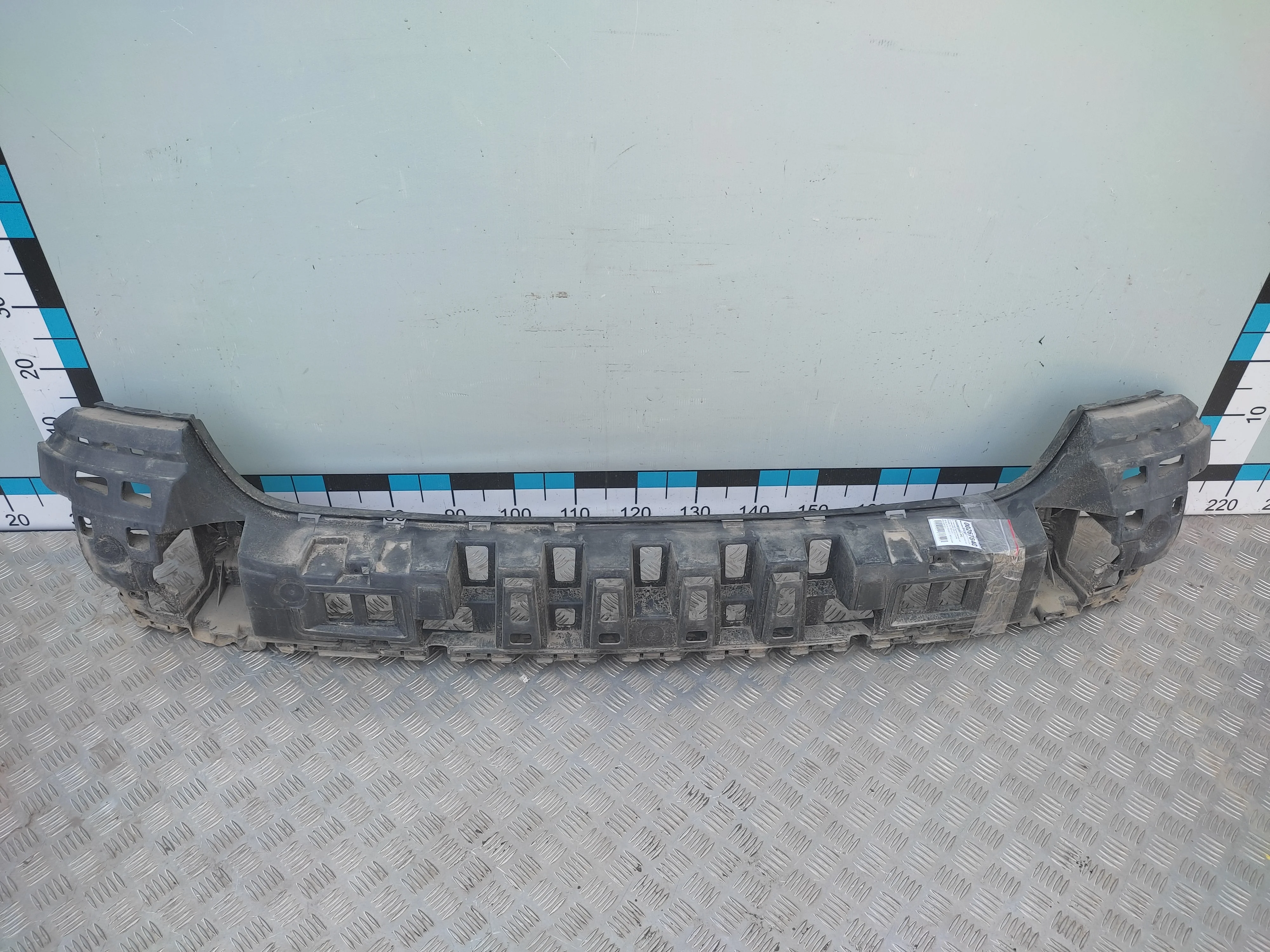 [Б/У] Усилитель заднего бампера пластик [Код: 00324660 ]