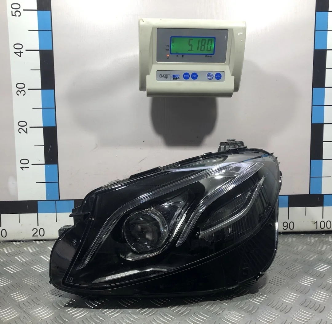 [Б/У] Фара левая Mercedes W213 Multibeam LED правый руль [Код: 00411368 ]