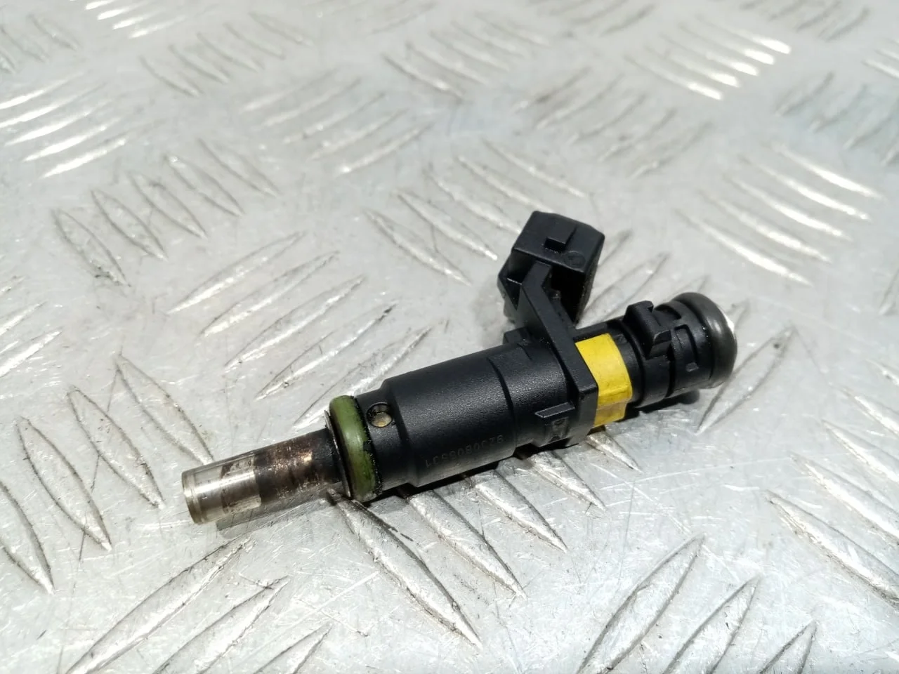 [Б/У] Форсунка инжекторная электрическая [Код: 00637736 ]