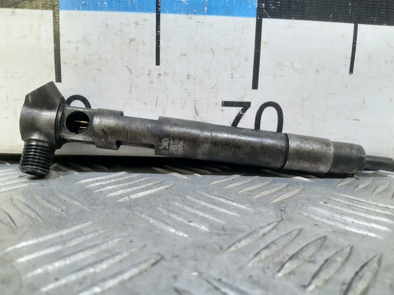 [Б/У] Форсунка топливная [Код: 00521011 ]