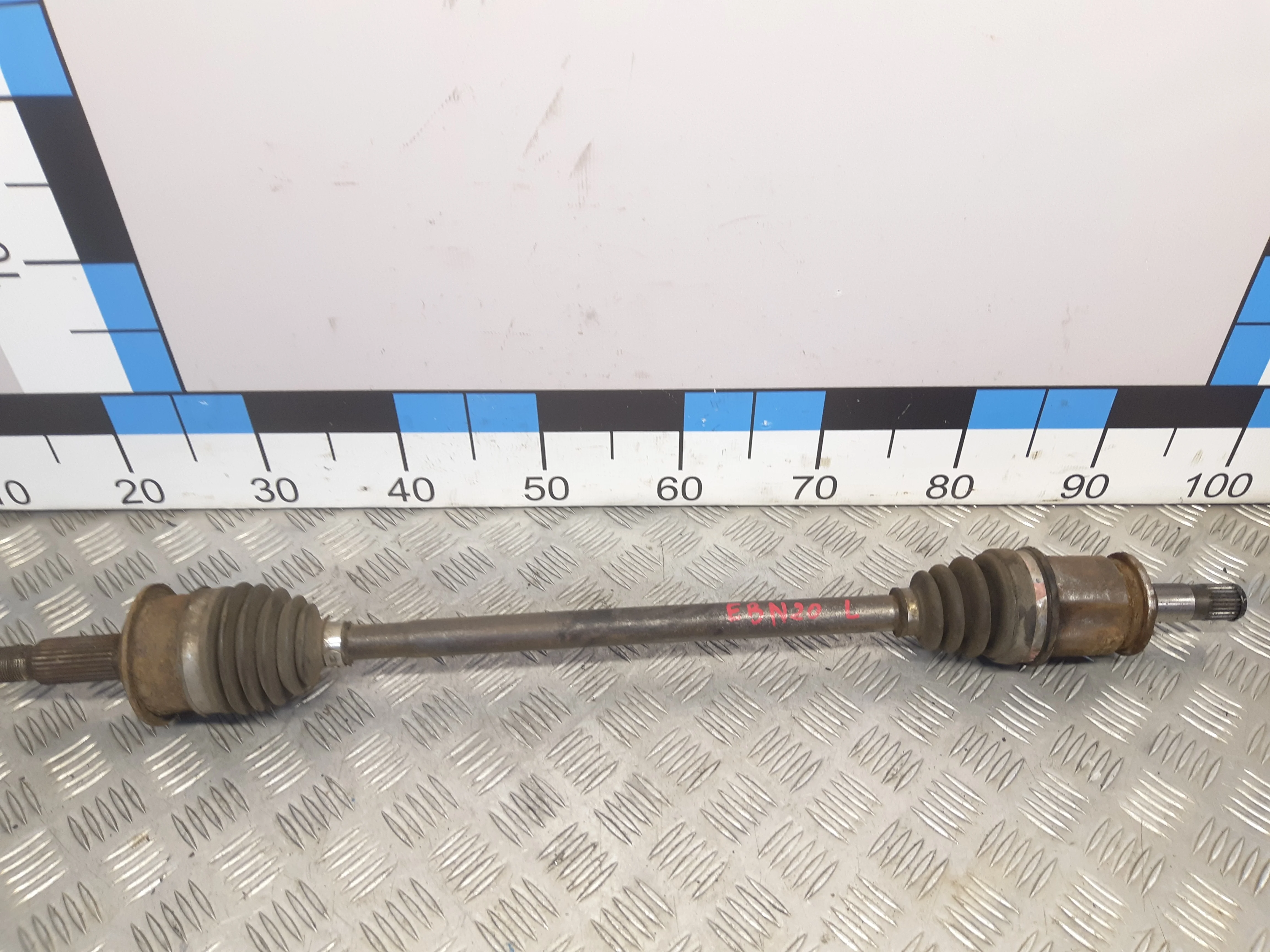 [Б/У] Привод задний левый [Код: 00353681]