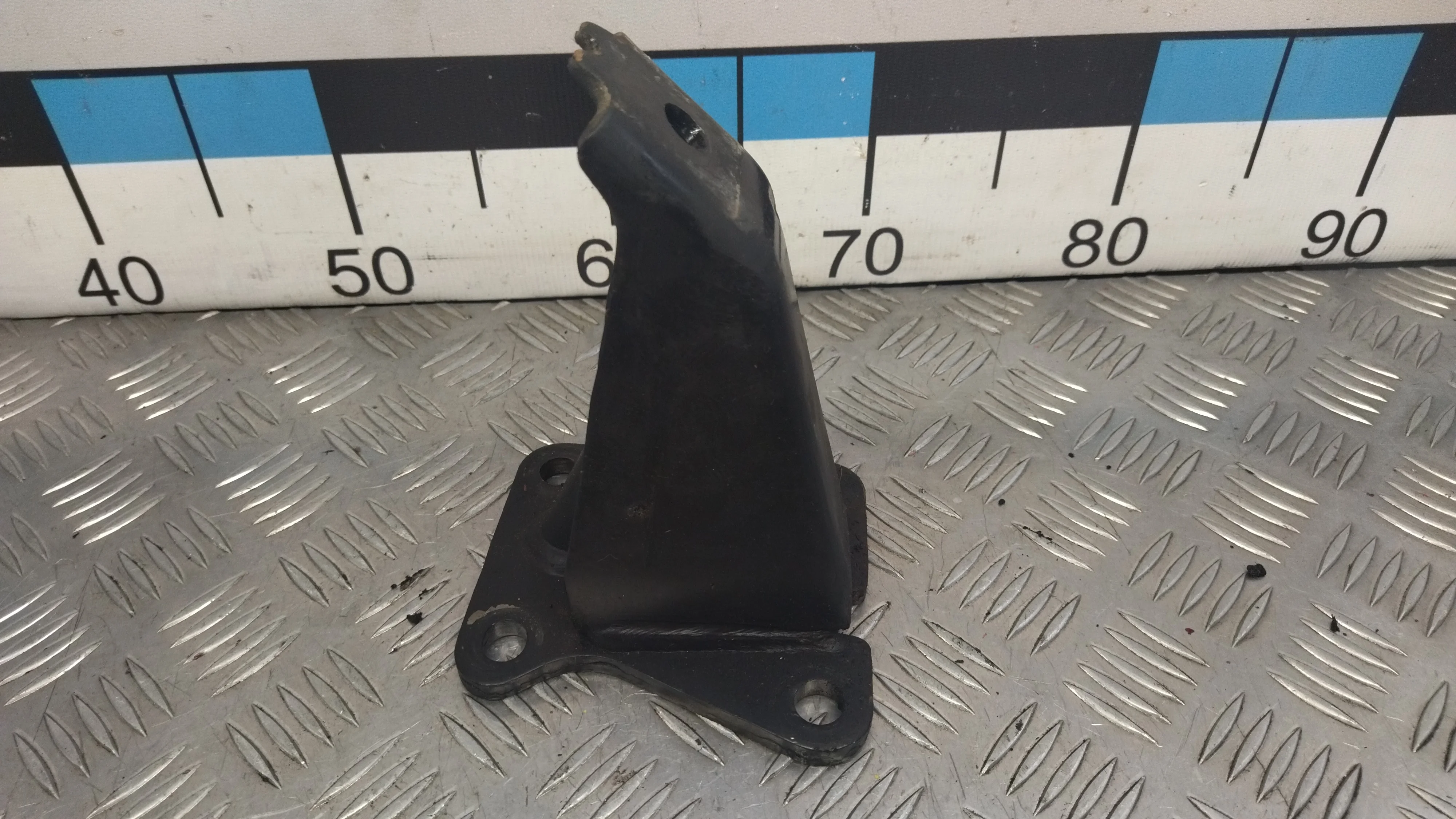 [Б/У] Кронштейн двигателя левый [Код: 00363072]