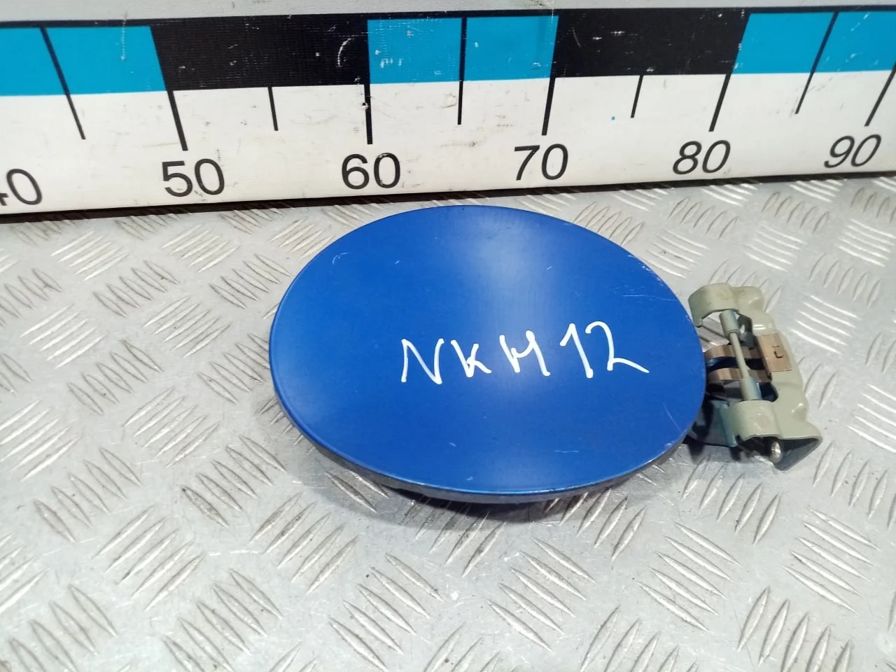 [Б/У] Лючок бензобака Nissan Note E11 [Код: 00676858 ]