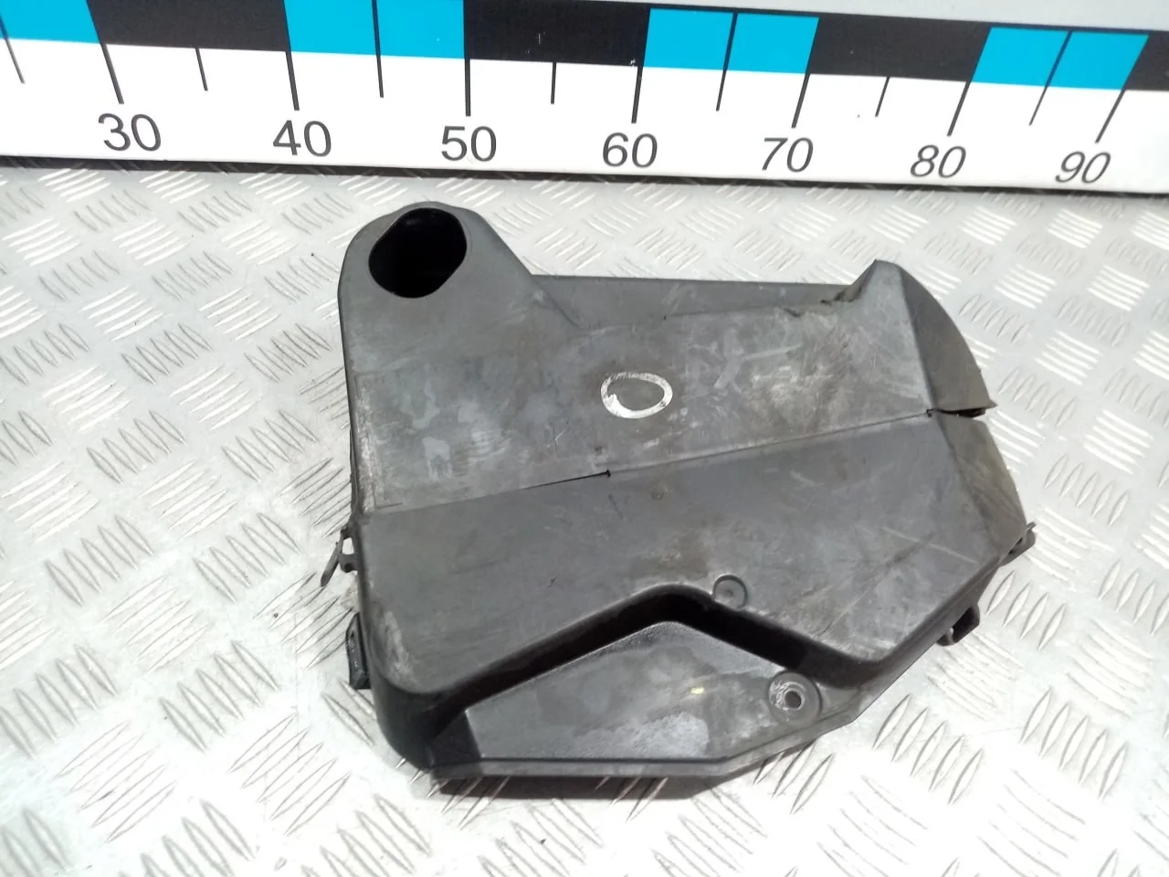 [Б/У] Кожух ремня ГРМ - (Состояние: трещина на 1 креплении) [ХОРОШЕЕ] [Код: 00620485 ]