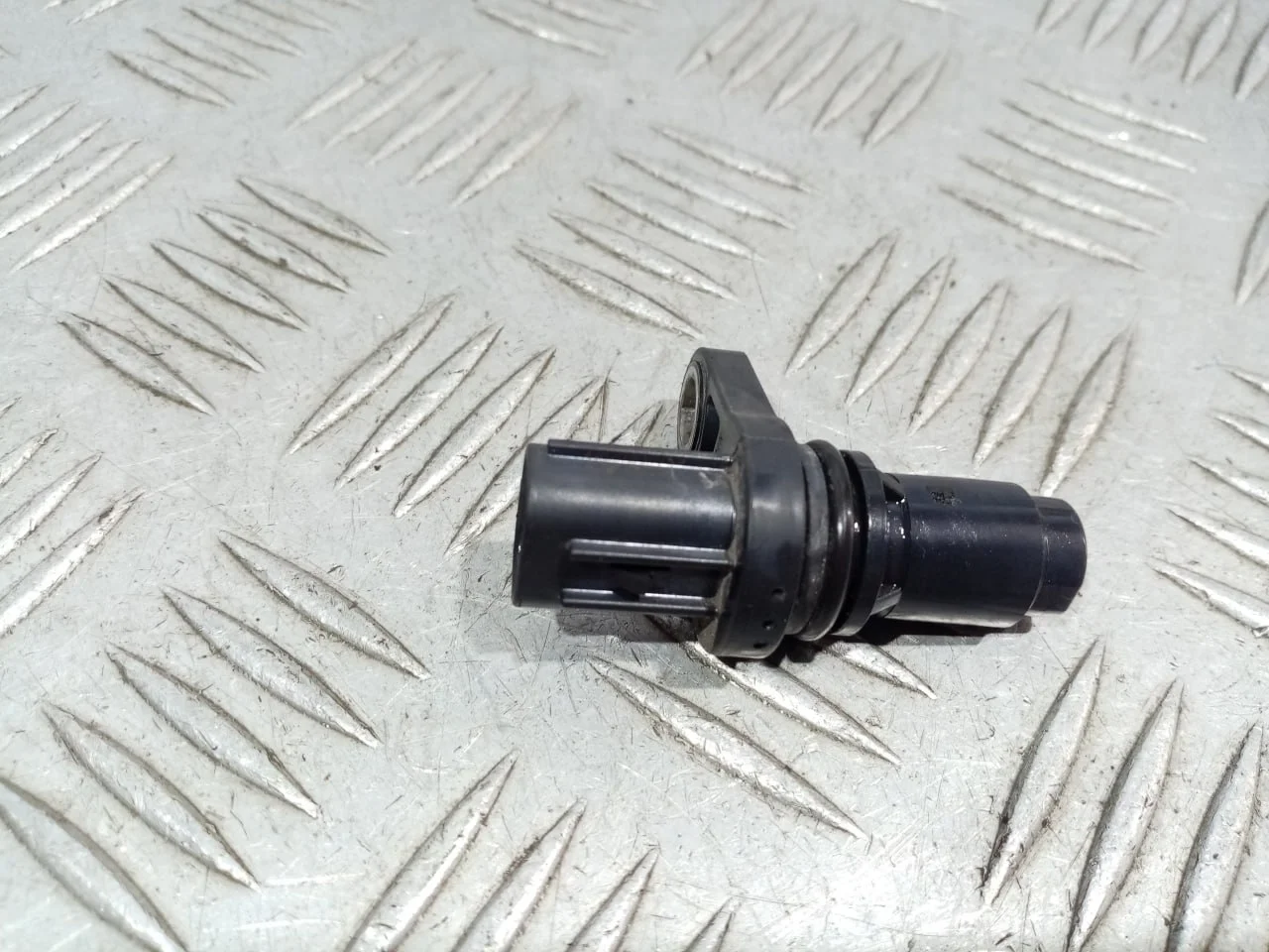 [Б/У] Датчик положения распредвала [Код: 00618139 ]