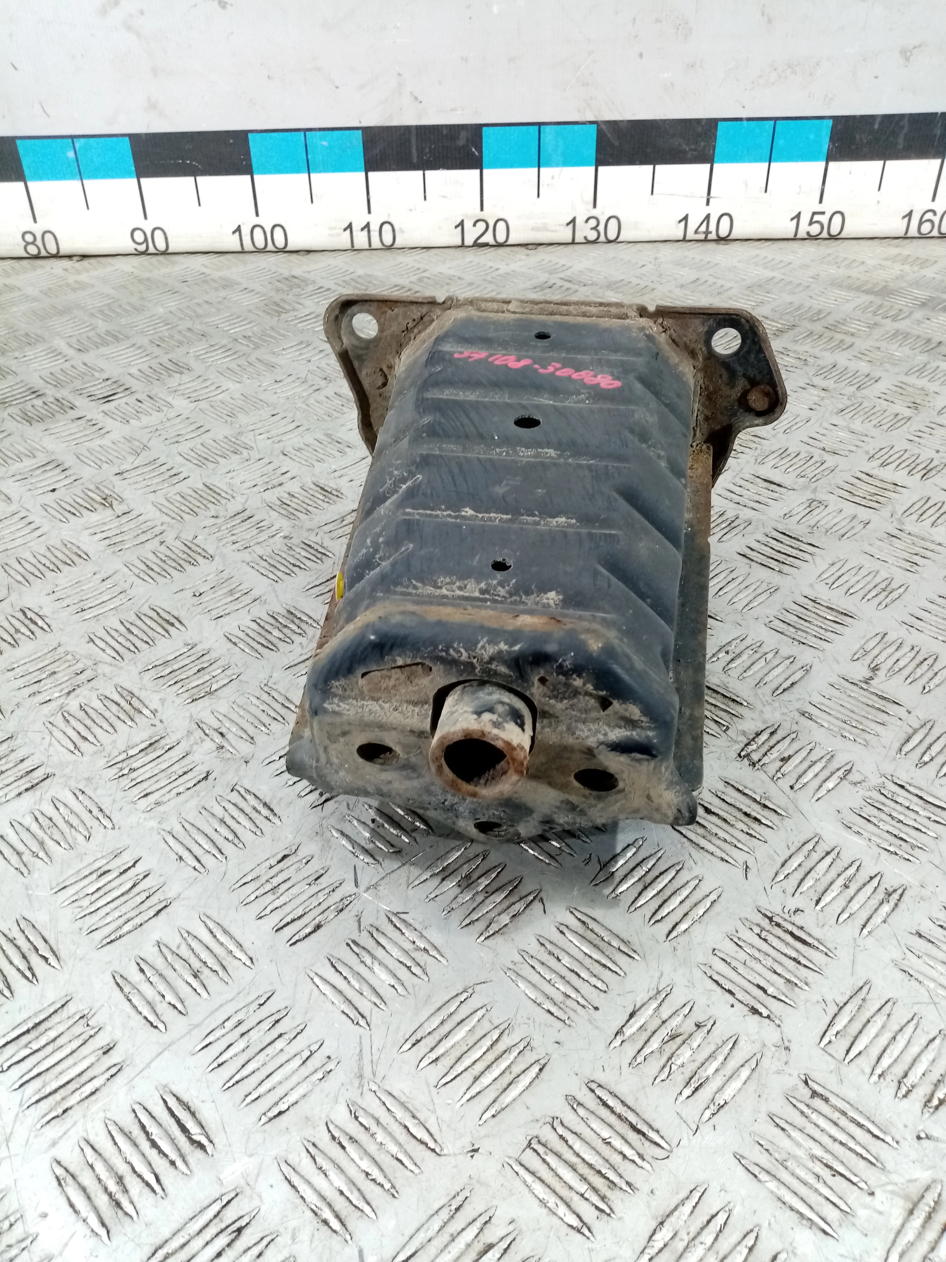 [Б/У] Кронштейн усилителя переднего бампера левый Lexus GS [Код: 00365461]