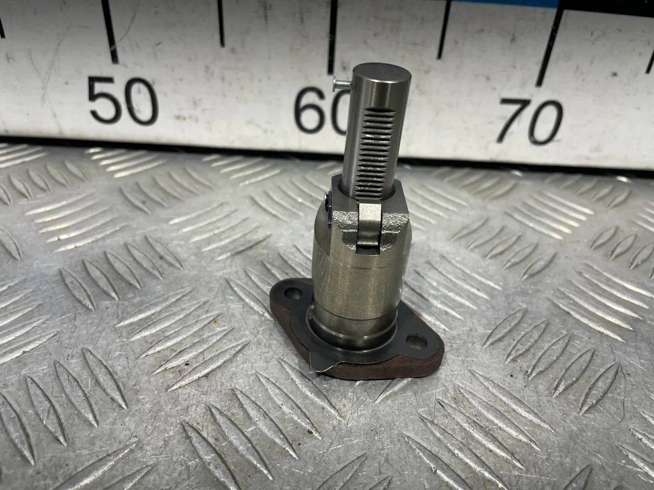 [Б/У] Натяжитель цепи [Код: 00300737]