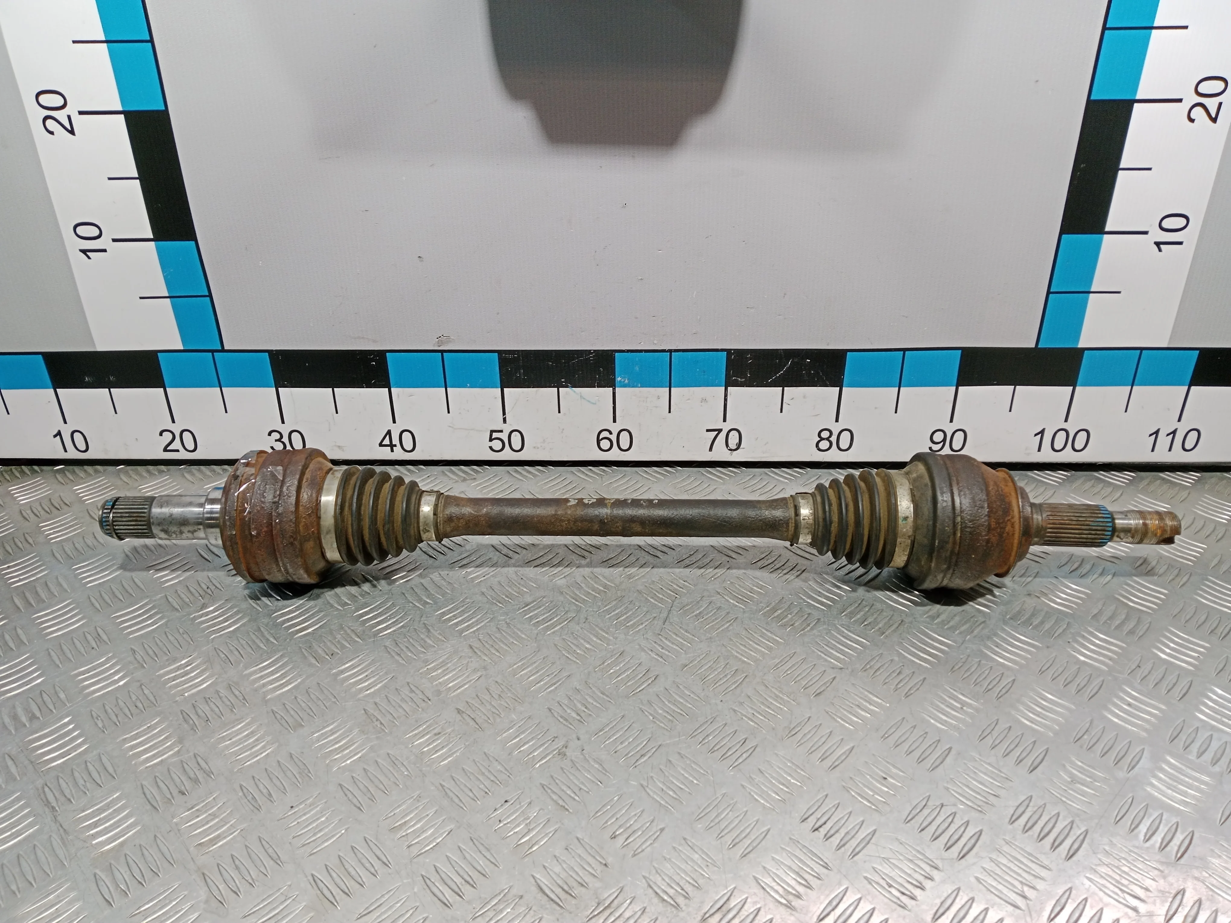 [Б/У] Полуось задняя левая Lexus LS460/460L 2006-2017 [Код: 00435964]