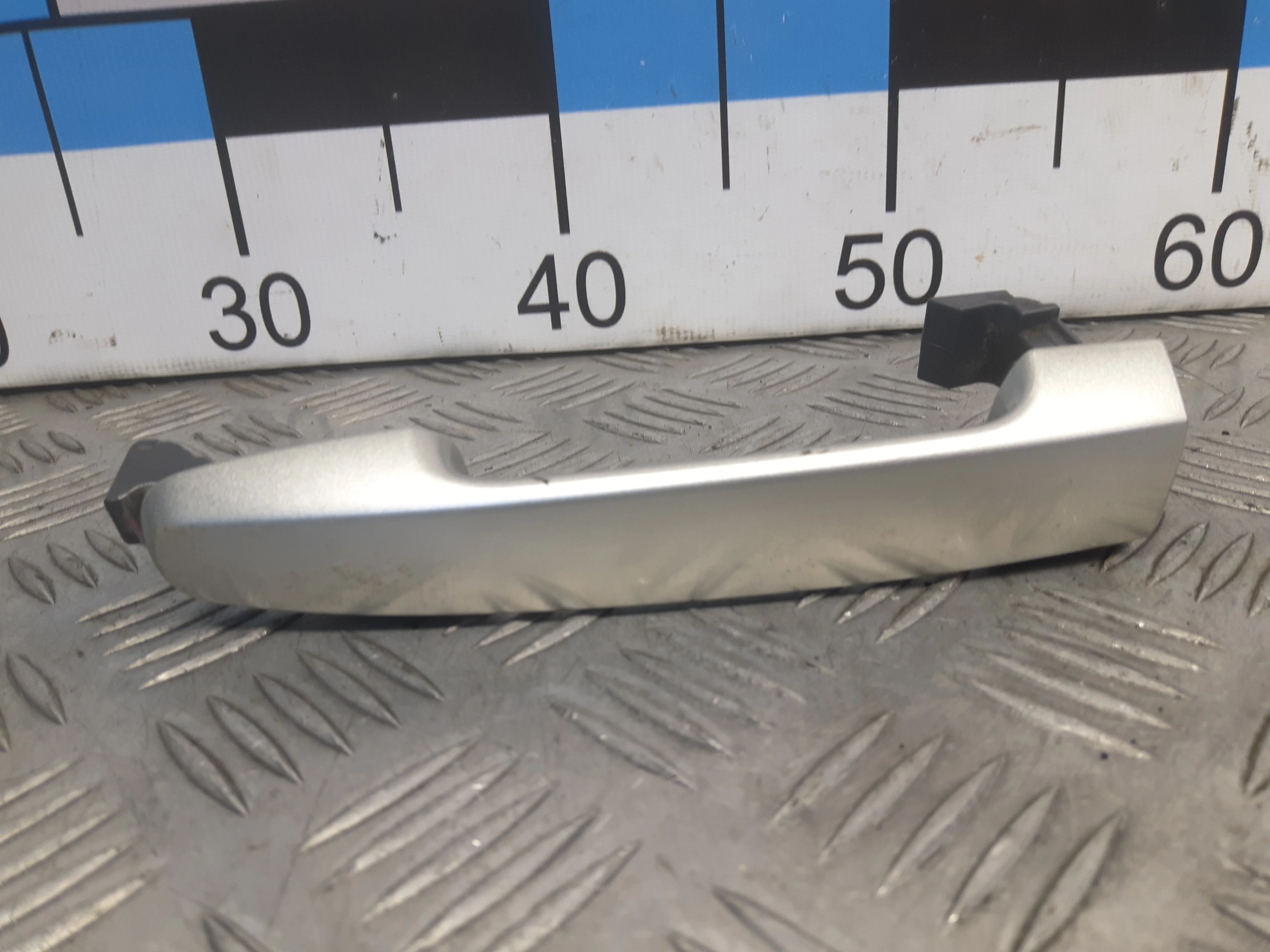 [Б/У] Ручка двери наружная Auris [Код: 00294779 ]