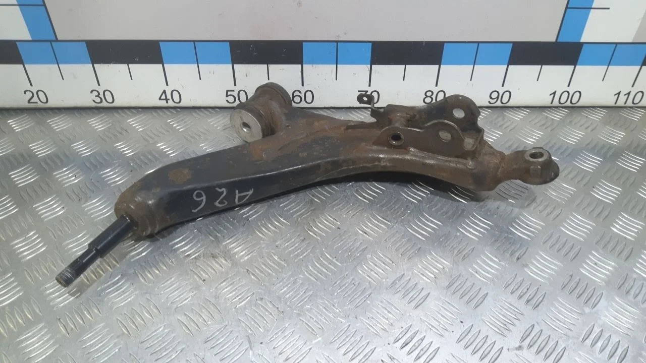 [Б/У] Рычаг передний нижний правый [Код: 00373185 ]