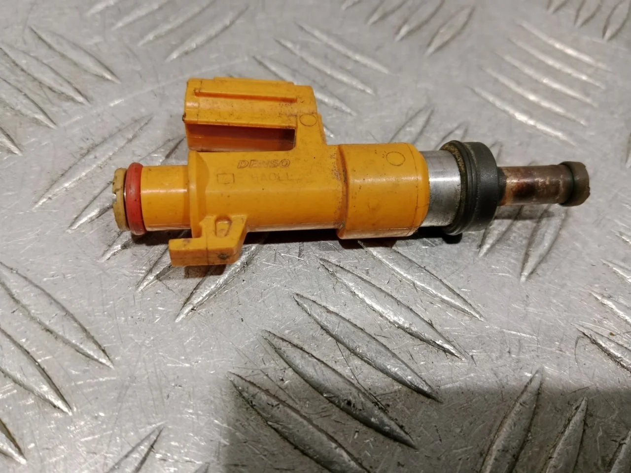 [Б/У] Форсунка инжекторная электрическая - (Состояние: Отличное пробег 40т) [Код: 00682864 ]