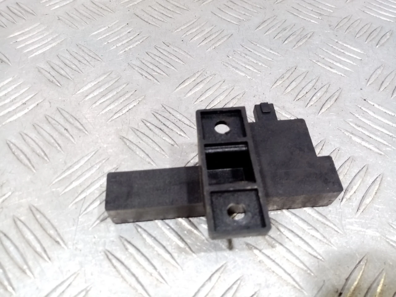 [Б/У] Антенна доступа и пуска двигателя [Код: 00533042 ]