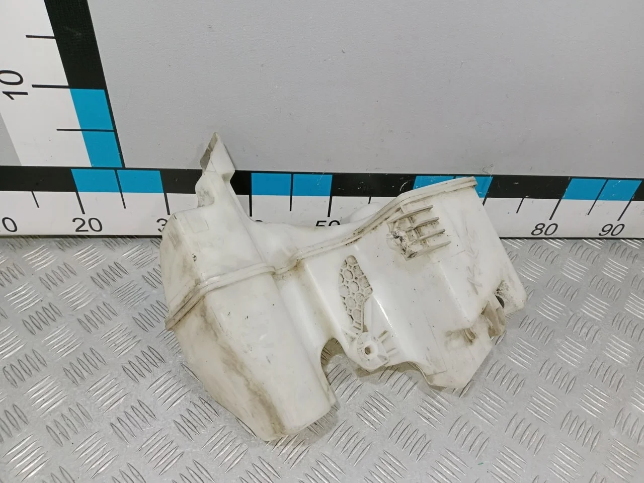 [Б/У] Бачок омывателя лобового стекла VW Transporter T5 [Код: 00668614 ]