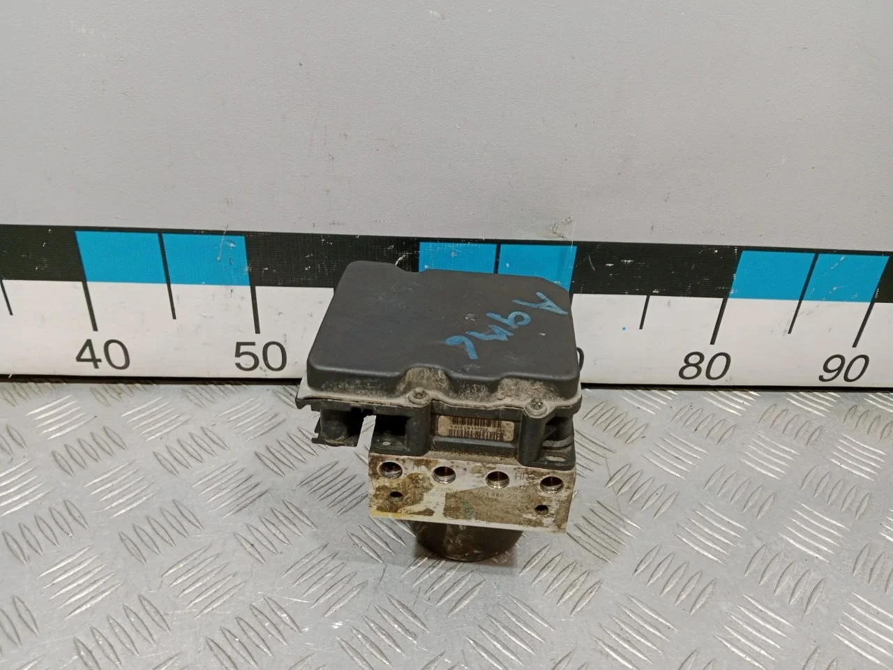 [Б/У] Блок ABS (насос) [Код: 00681602 ]