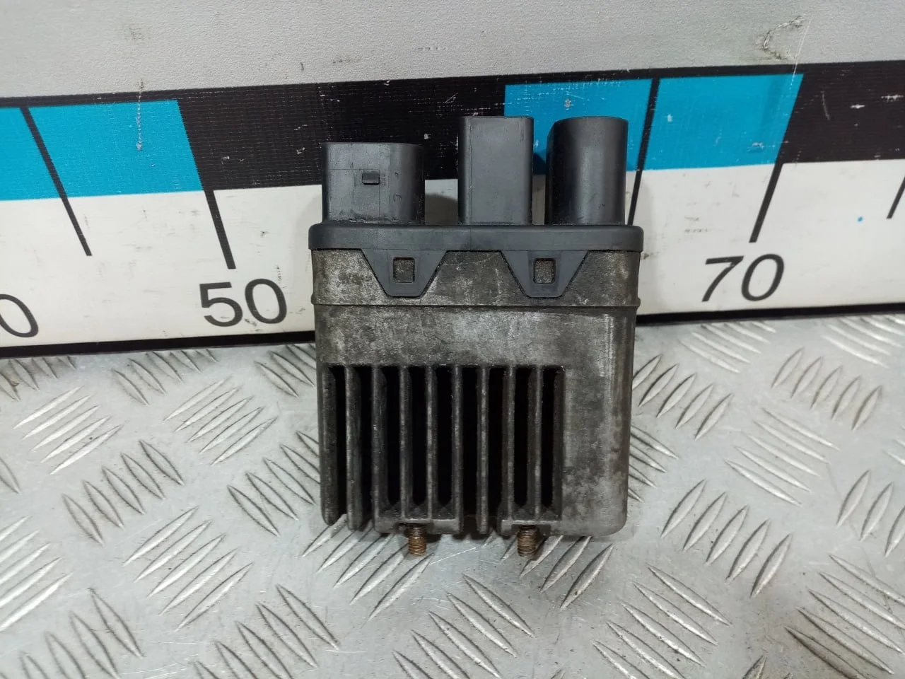 [Б/У] Блок управления вентилятором VW T5 [Код: 00678683 ]