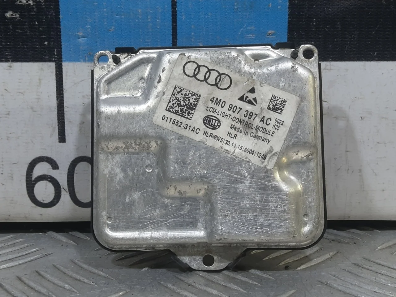 [Б/У] Блок управления светом [Код: 00531760 ]