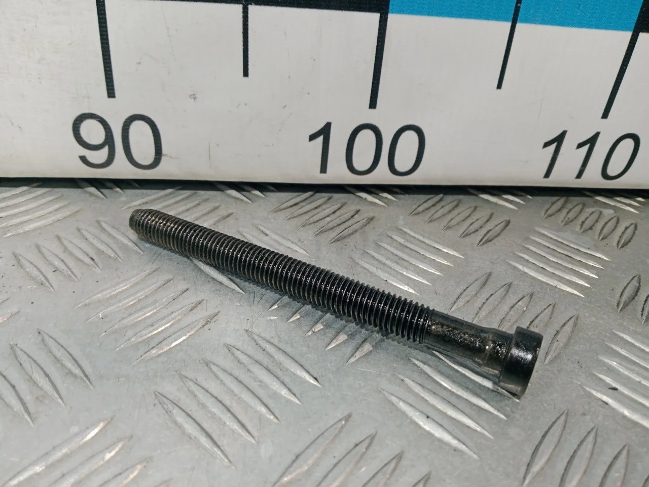 [Б/У] Болт ГБЦ M12X137 [Код: 00584414 ]