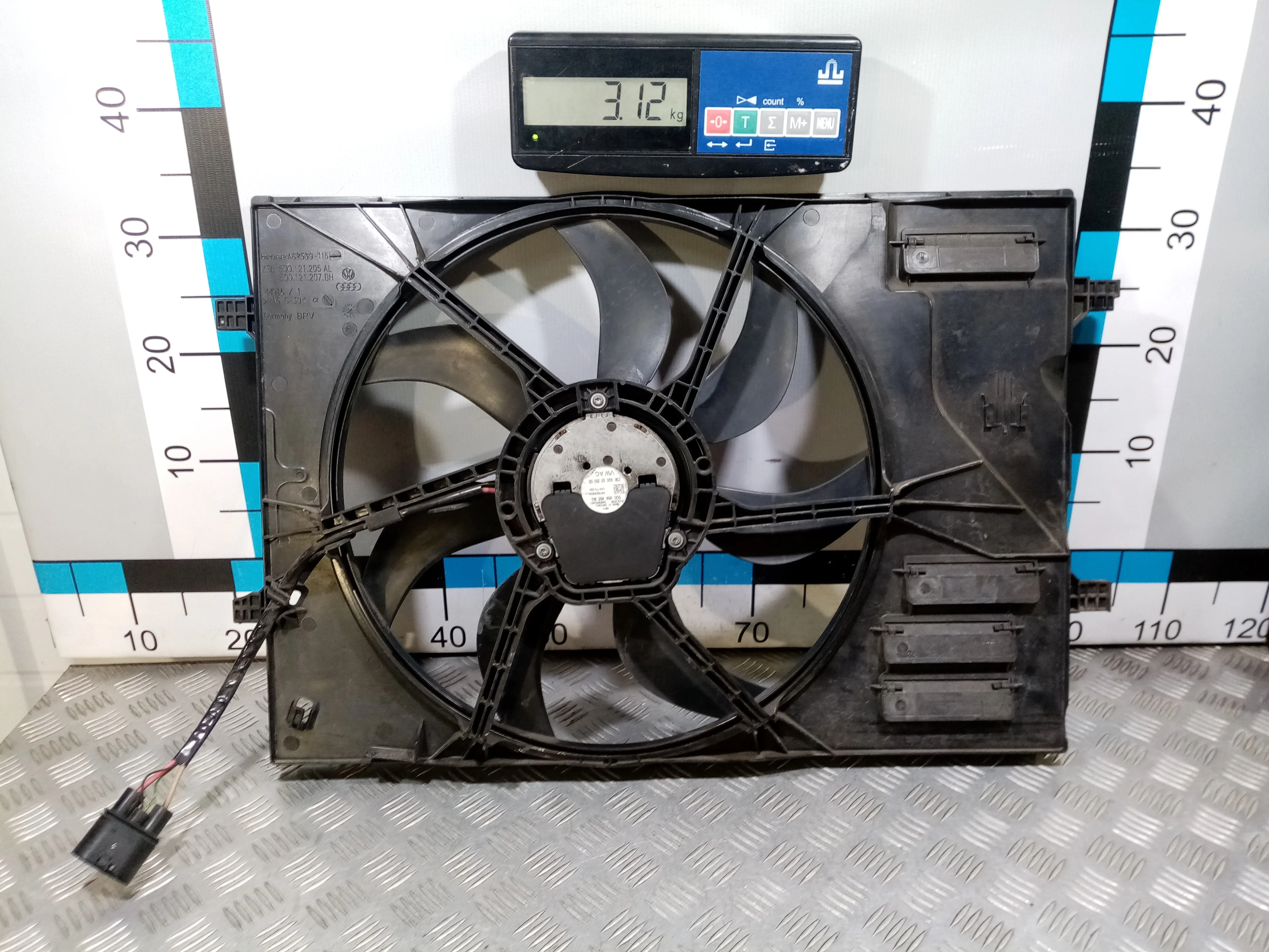 [Б/У] Вентилятор радиатора [Код: 00507375 ]