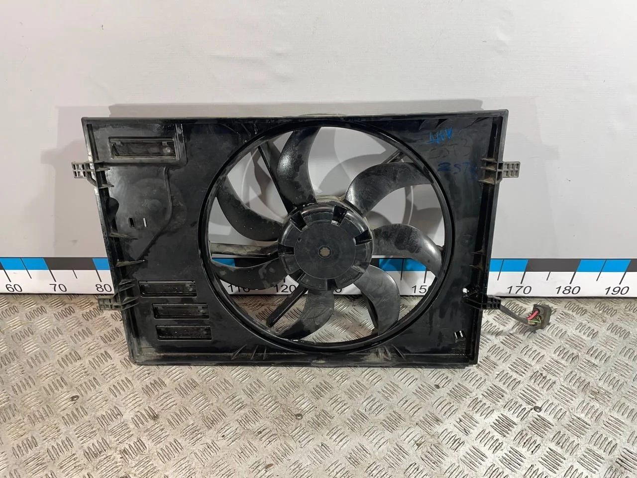 [Б/У] Вентилятор радиатора [Код: 00663117 ]