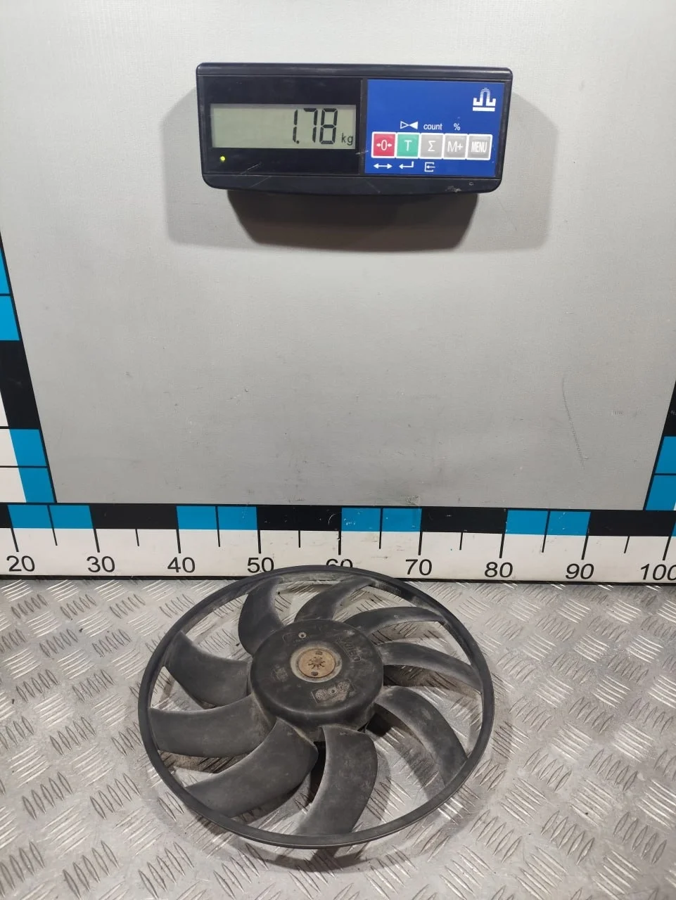 [Б/У] Вентилятор радиатора 350MM 200W [Код: 00667825 ]