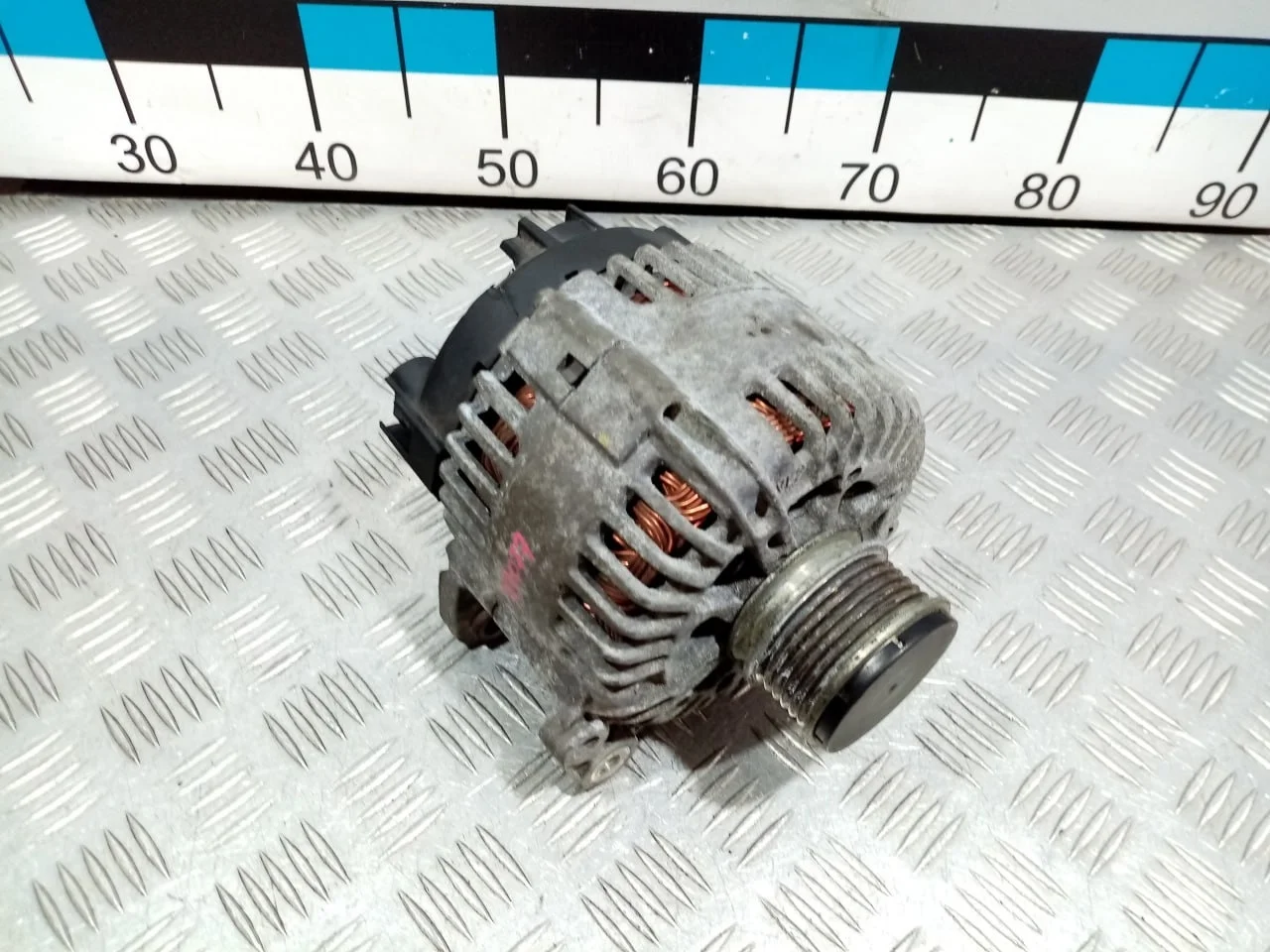 [Б/У] Генератор 12V / 140A [Код: 00627553 ]