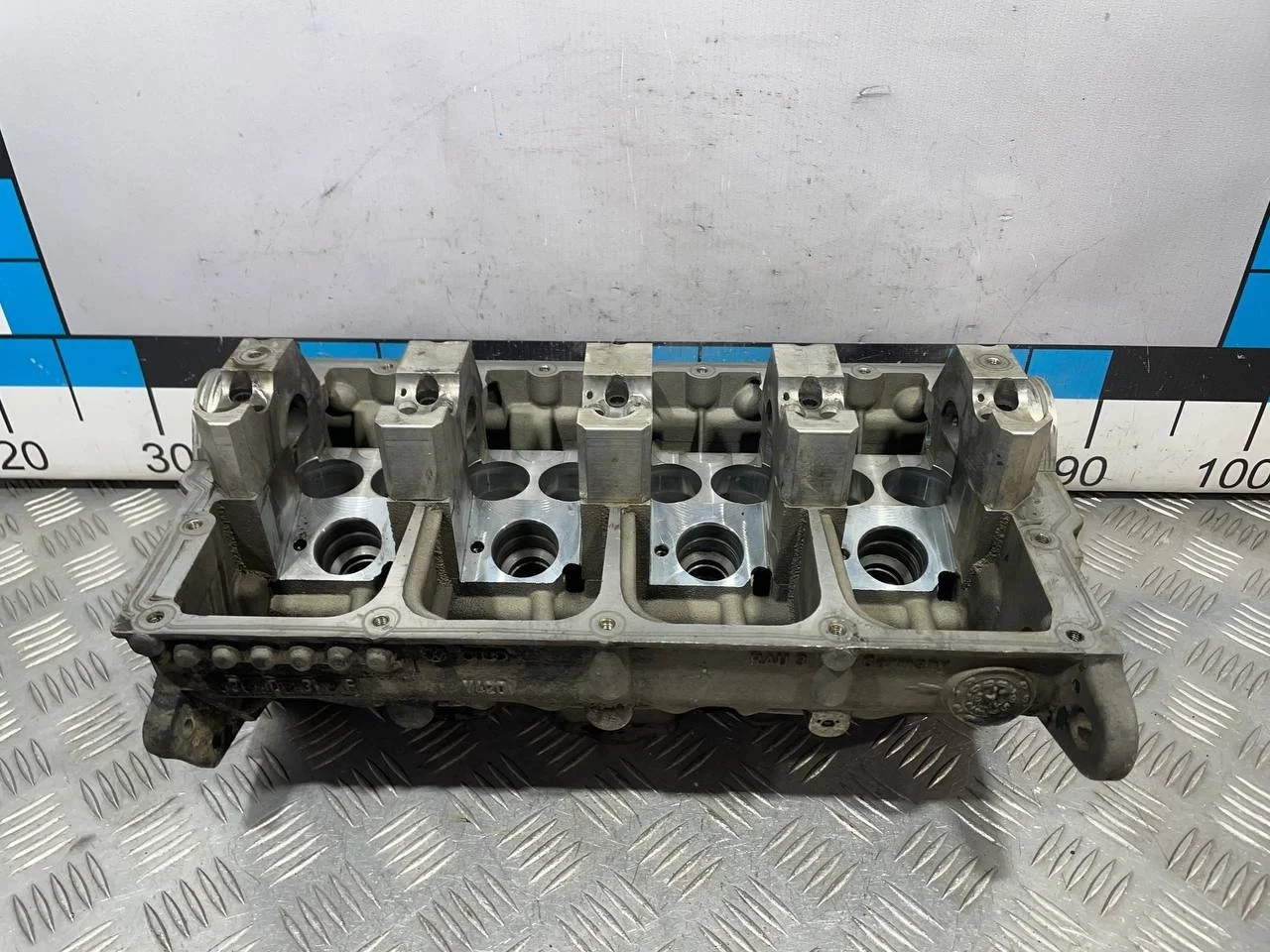 [Б/У] Головка блока цилиндров [Код: 00610211 ]