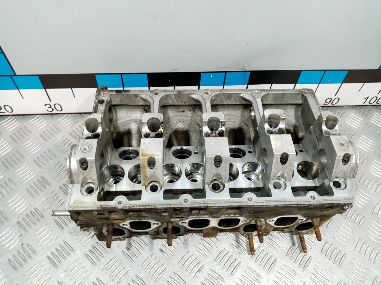 [Б/У] Головка блока цилиндров [Код: 00624209 ]