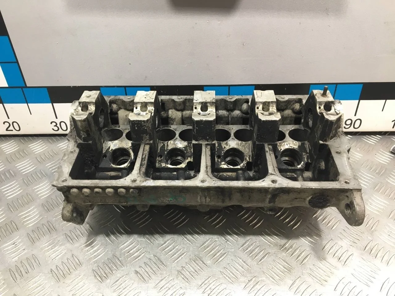 [Б/У] Головка блока цилиндров [Код: 00651379 ]