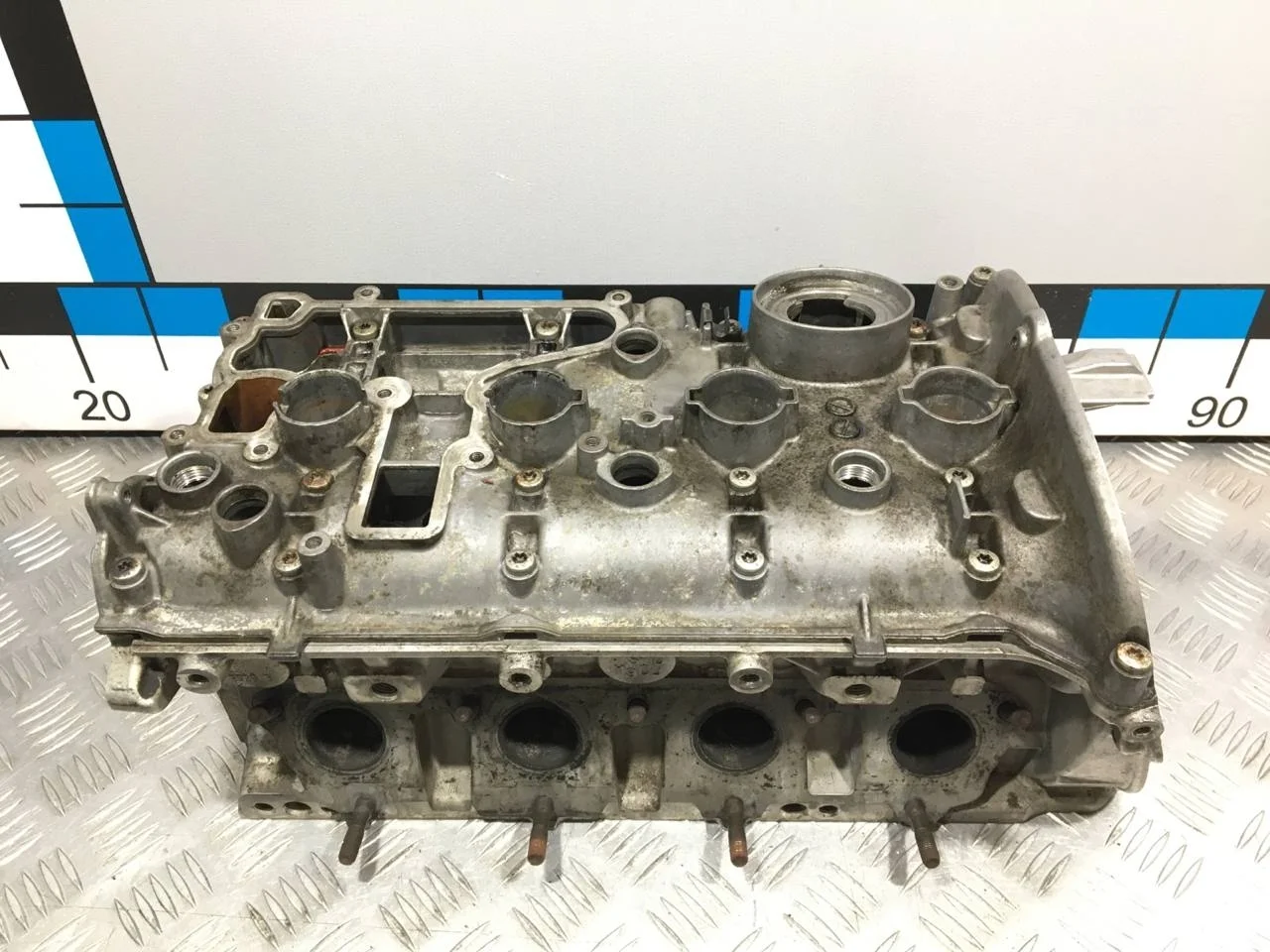[Б/У] Головка блока цилиндров CDAA CDAB - (Состояние: пробег 150т) [Код: 00616044 ]