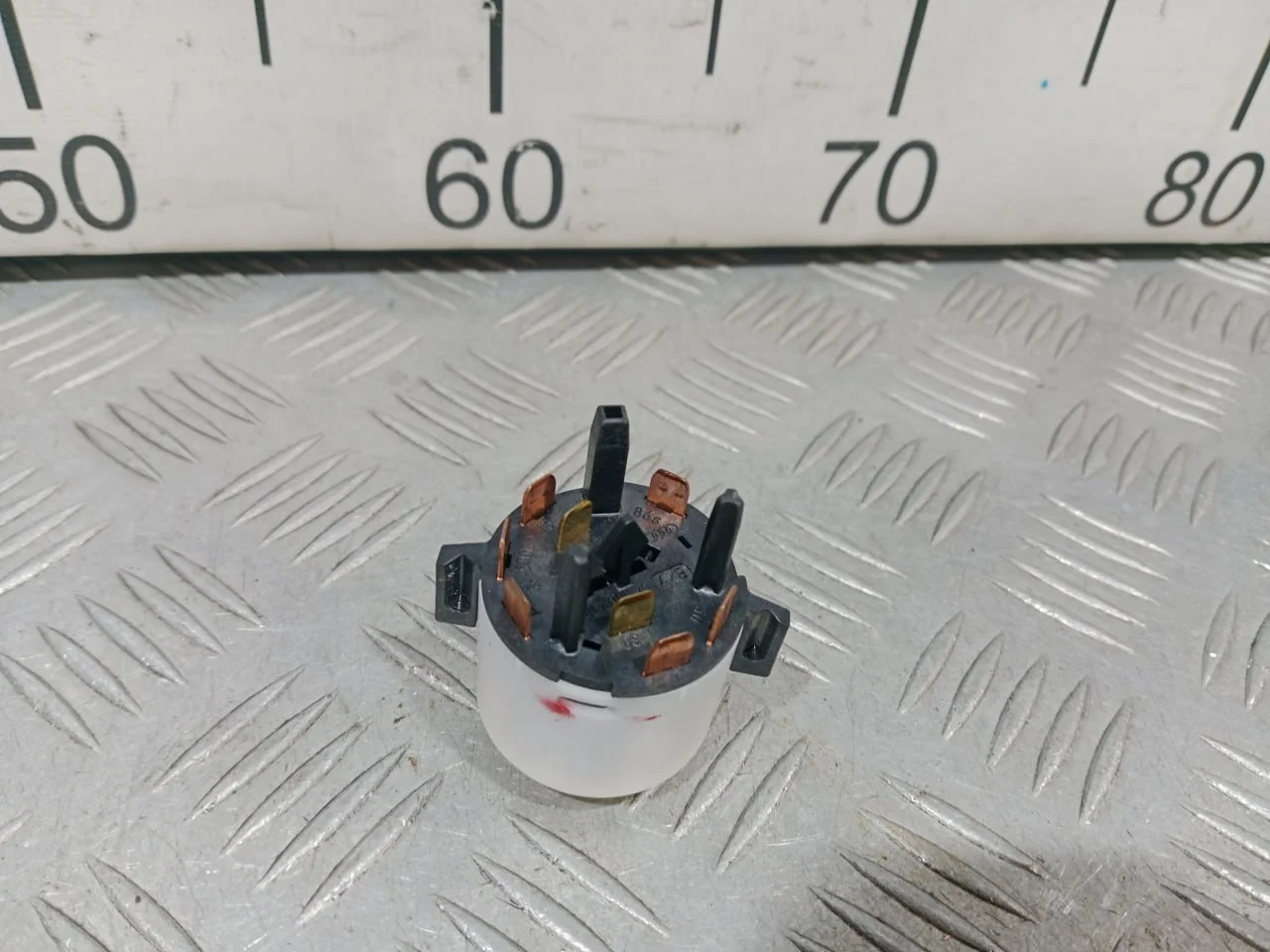 [Б/У] Группа контактная замка зажигания VAG [Код: 00669752 ]