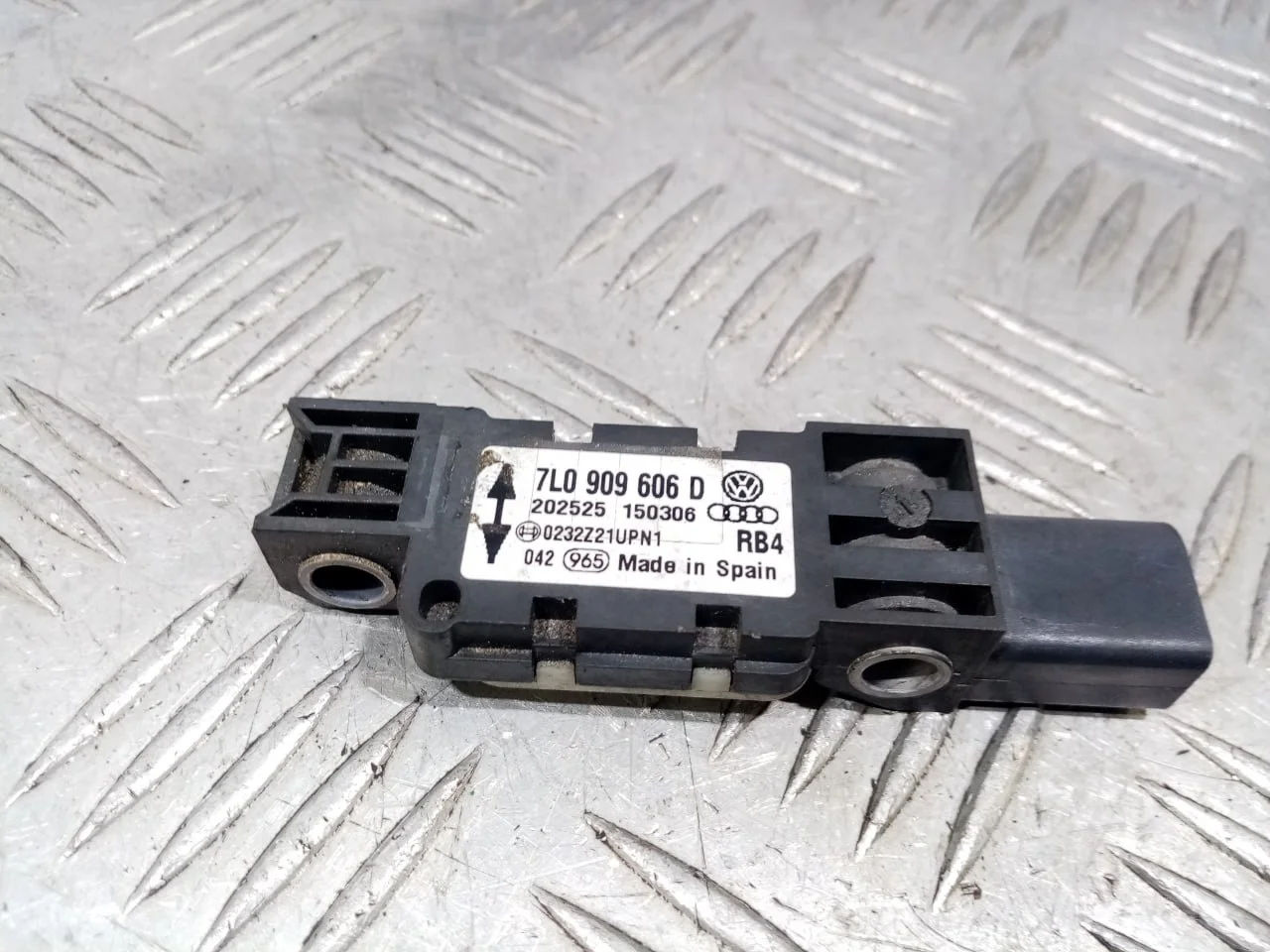 [Б/У] Датчик AIR BAG [Код: 00528694 ]