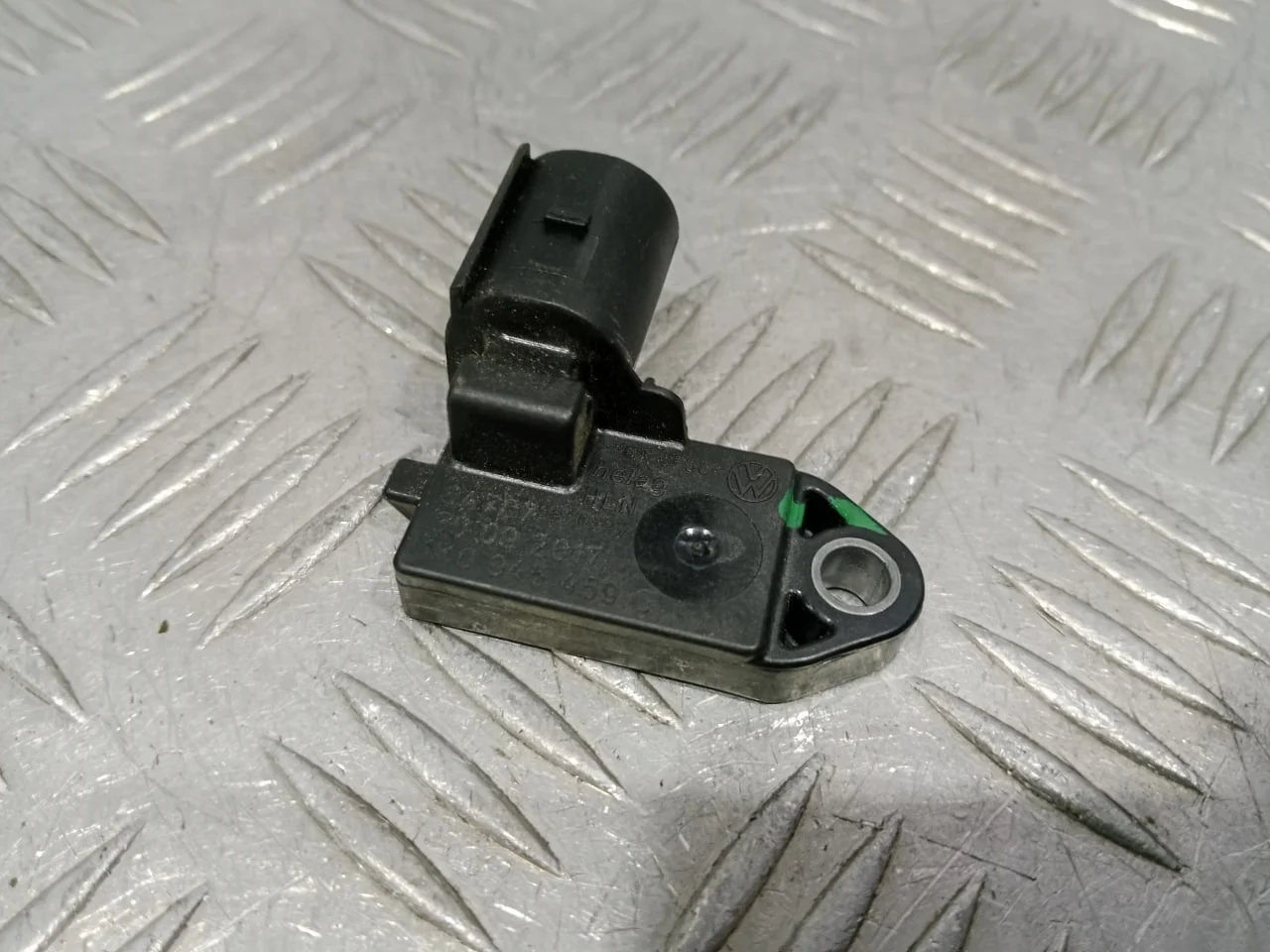 [Б/У] Датчик включения стоп сигнала [Код: 00672139 ]