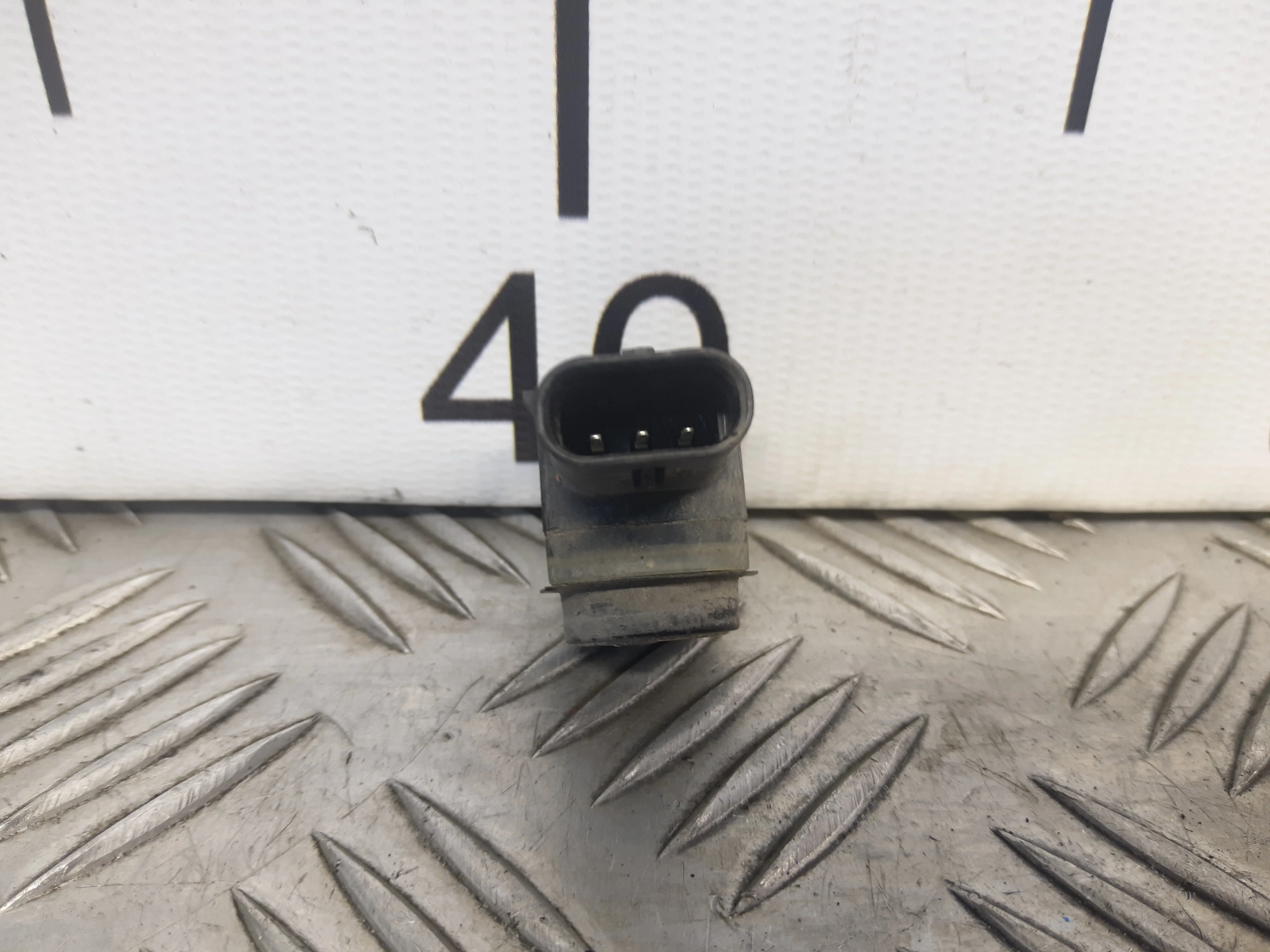 [Б/У] Датчик парковки VAG - Отличное состояние. [Код: 00293924 ]