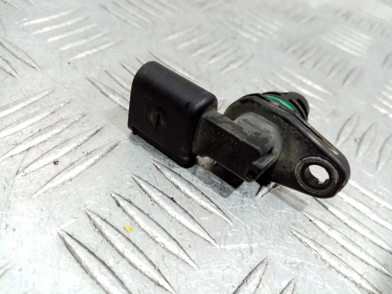 [Б/У] Датчик положения распредвала [Код: 00632778 ]