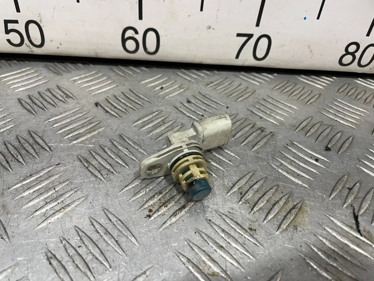 [Б/У] Датчик положения распредвала [Код: 00636684 ]