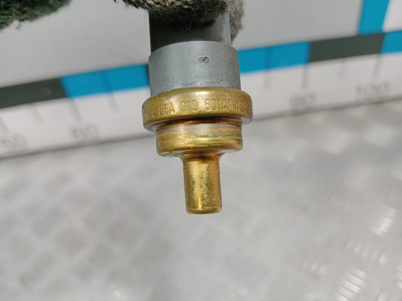 [Б/У] Датчик температуры охлаждающей жидкости [Код: 00632452 ]