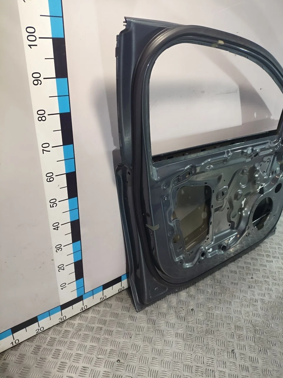 [Б/У] Дверь передняя левая Audi A8 2010-2017 [Код: 00507209 ]