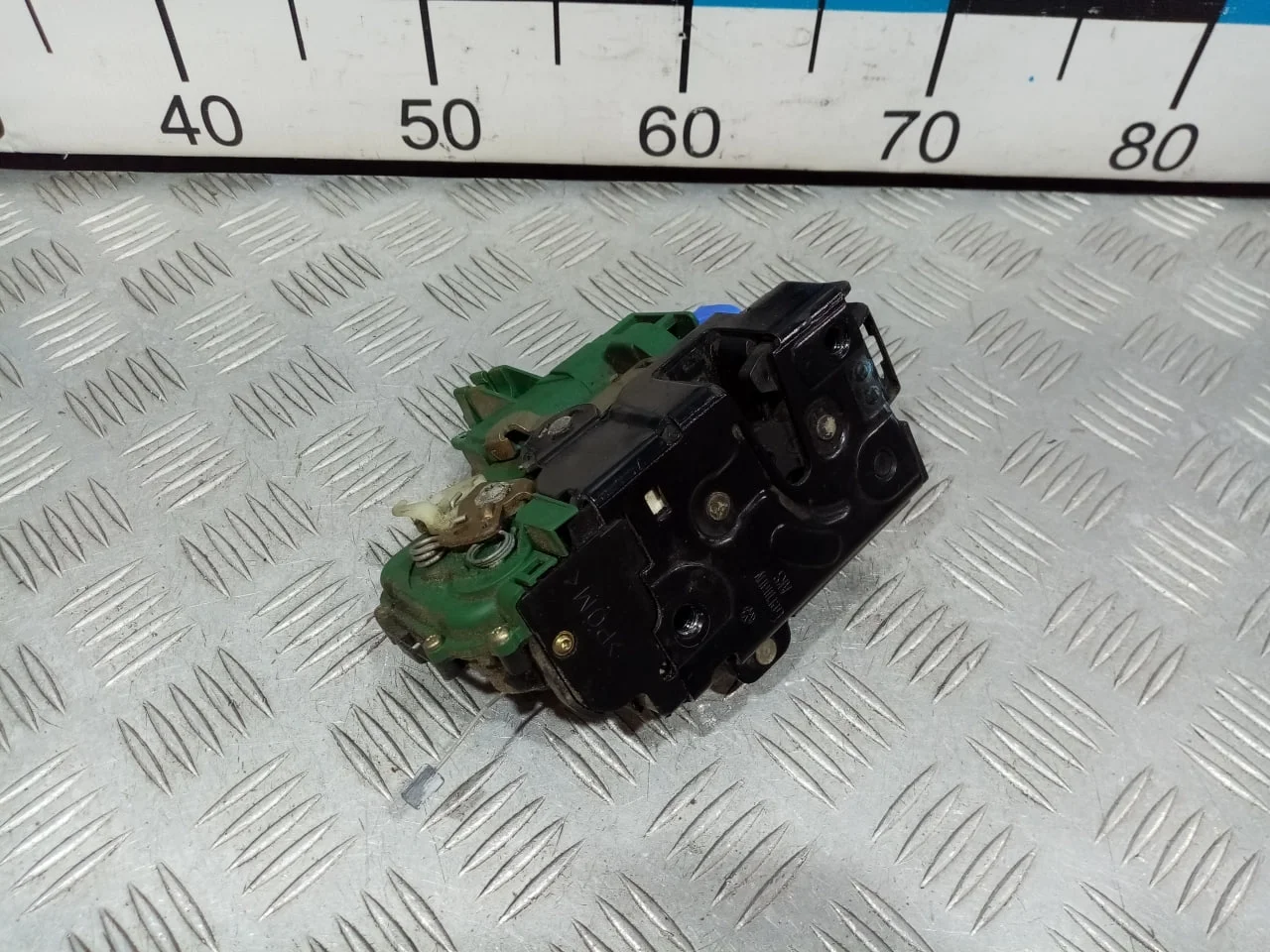 [Б/У] Замок двери передней левой [Код: 00678491 ]