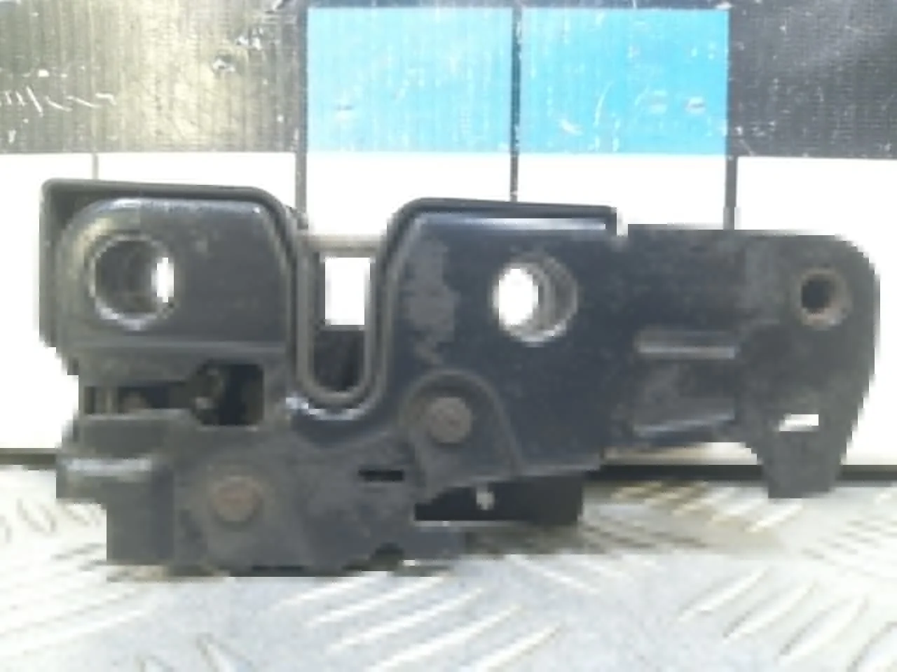 [Б/У] Замок капота [Код: 00534954 ]