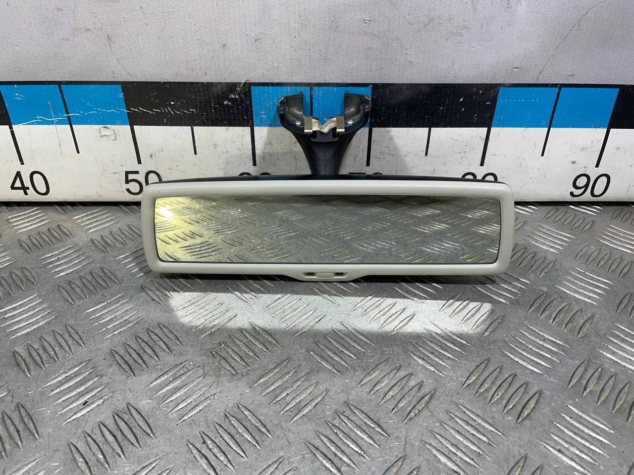 [Б/У] Зеркало заднего вида с автозатемнением [Код: 00525929 ]