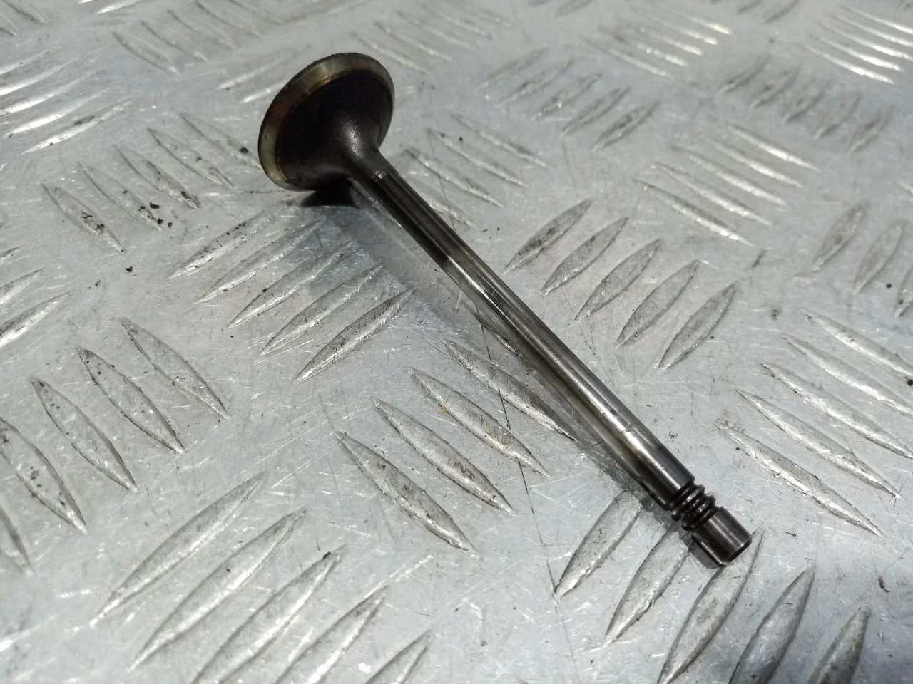 [Б/У] Клапан впускной Audi VW Skoda Seat [Код: 00630871 ]