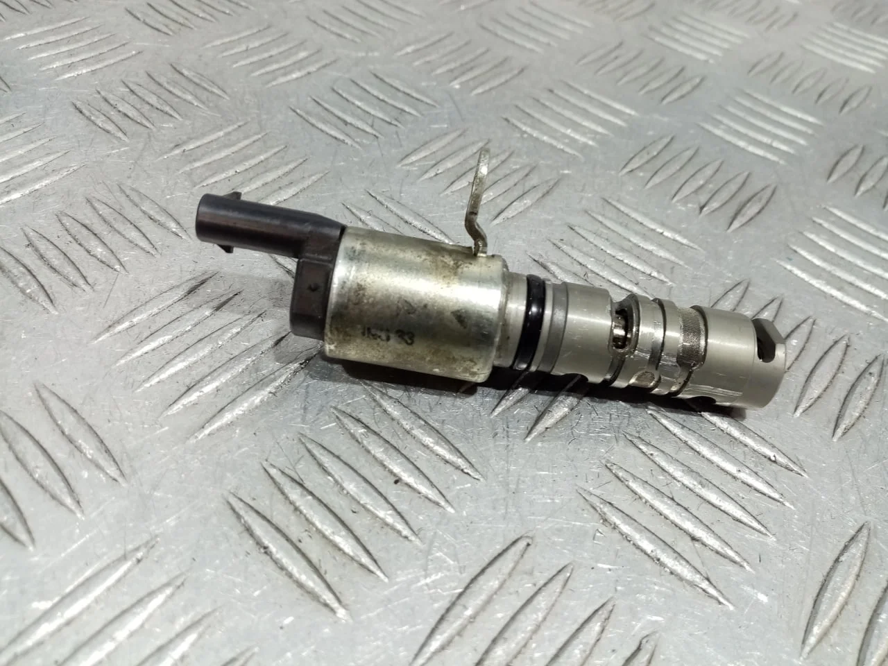 [Б/У] Клапан изменения фаз ГРМ [Код: 00642578 ]