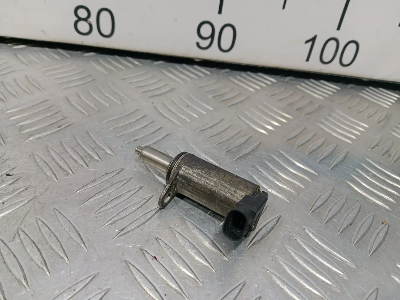 [Б/У] Клапан электромагнитный [Код: 00641066 ]