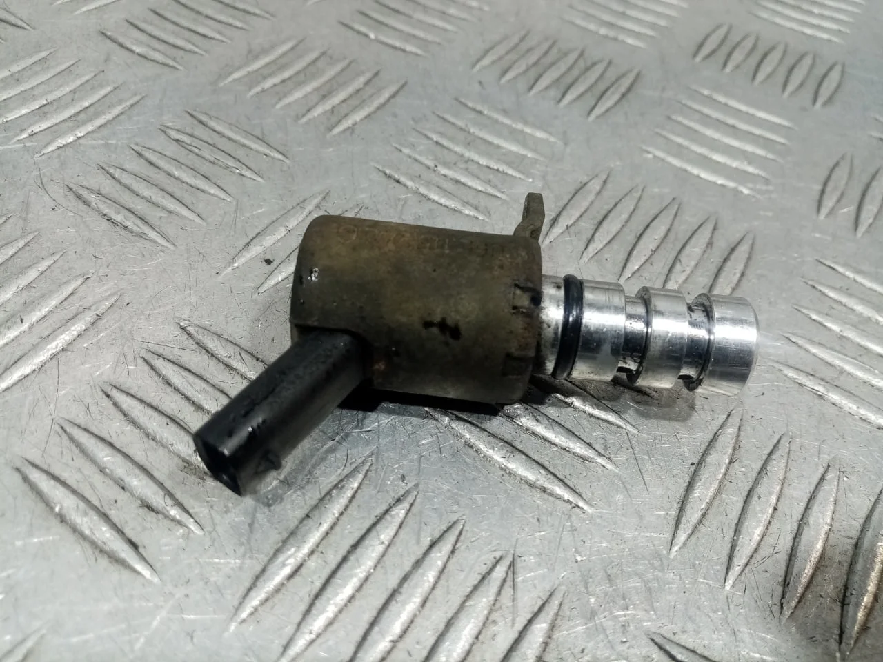 [Б/У] Клапан электромагнитный [Код: 00641031 ]