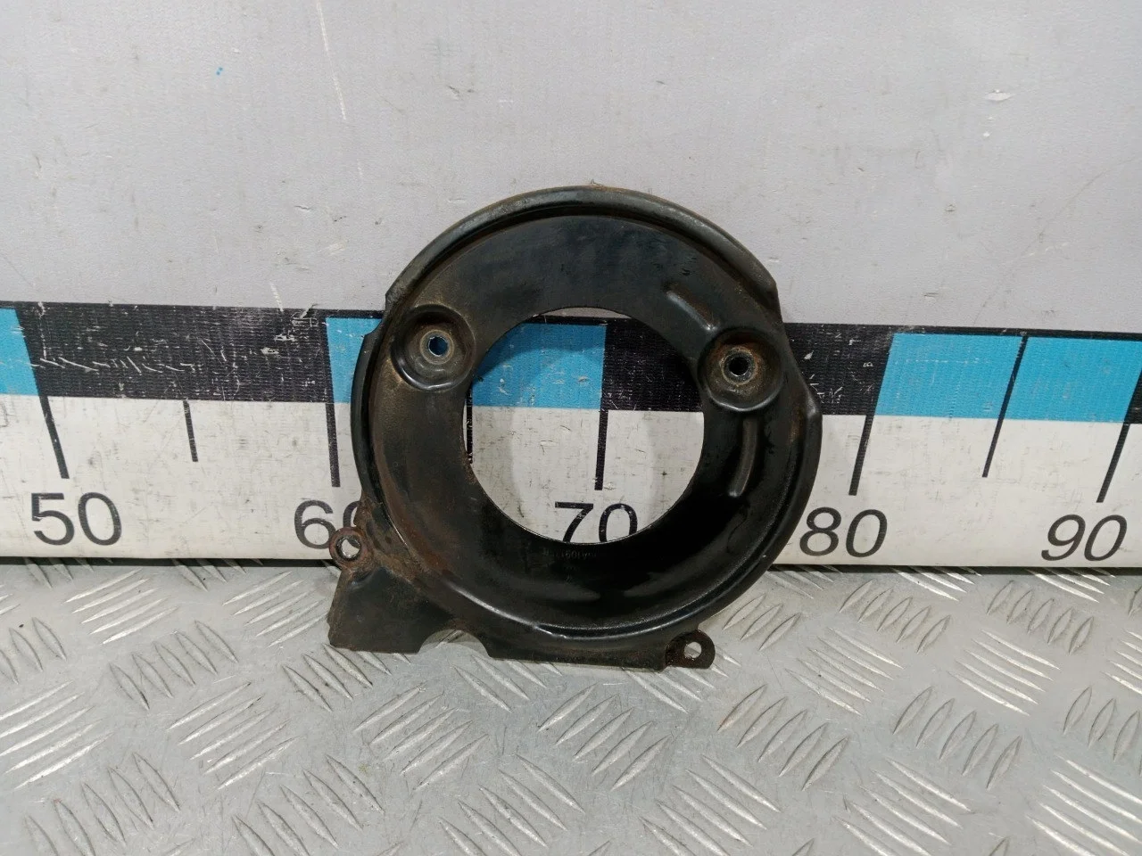 [Б/У] Кожух ремня ГРМ нижний VAG [Код: 00591644 ]