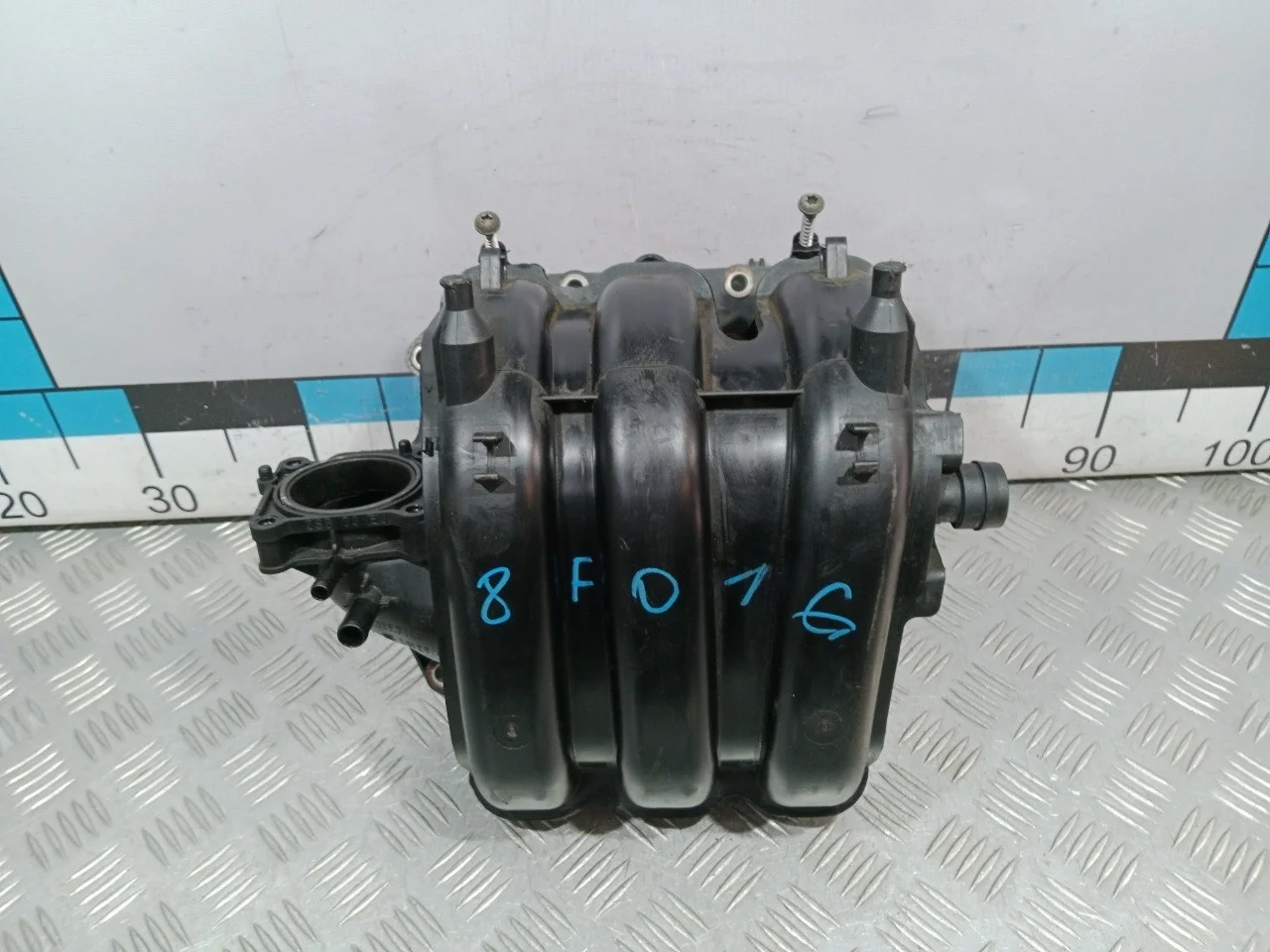 [Б/У] Коллектор впускной Fabia Rapid Polo Roomster [Код: 00611985 ]