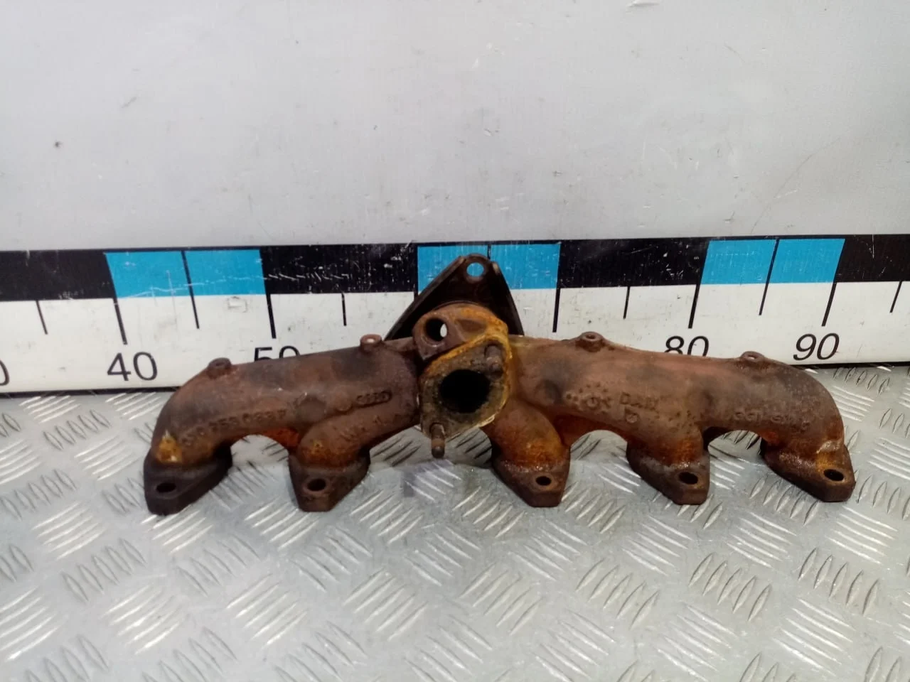 [Б/У] Коллектор выпускной [Код: 00581577 ]