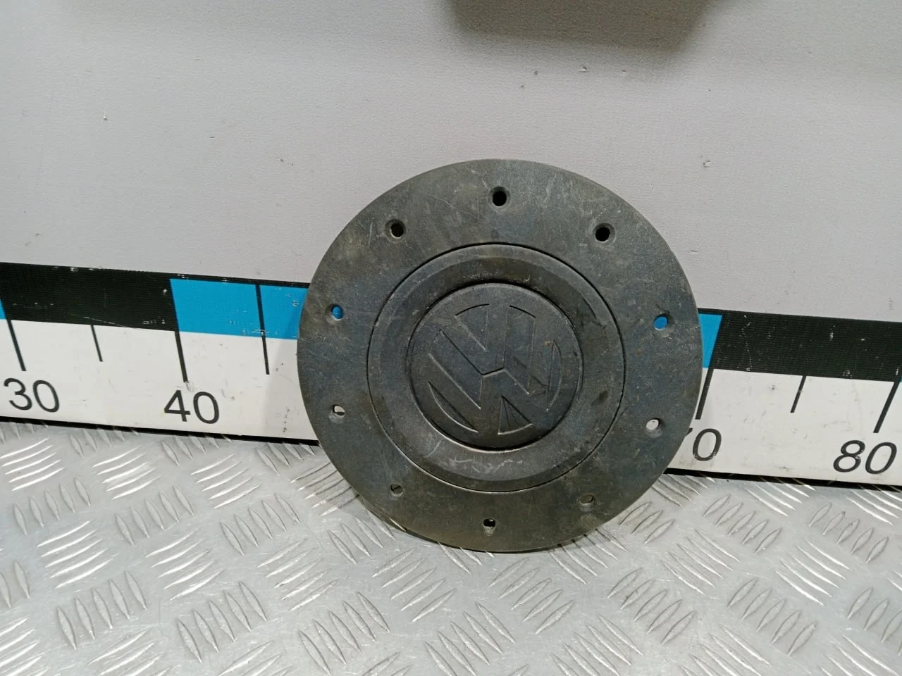 [Б/У] Колпак декоративный VW Transporter T5 [Код: 00669000 ]