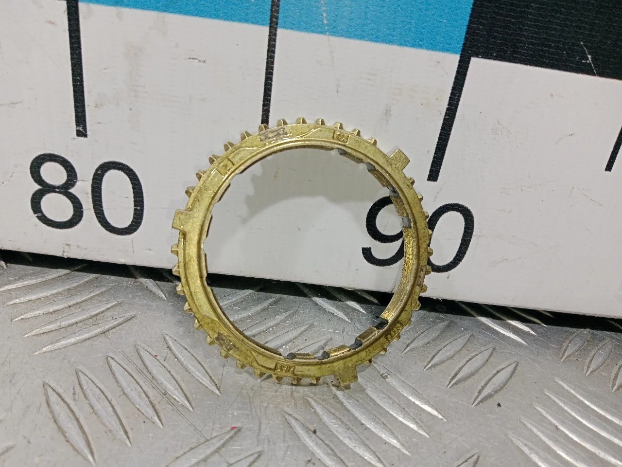 [Б/У] Кольцо синхронизатора VW [Код: 00518930 ]